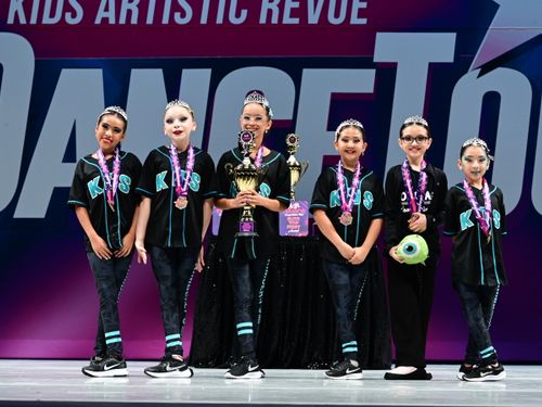 Redondo Beach, CA - 11/14/2025 - Awards
