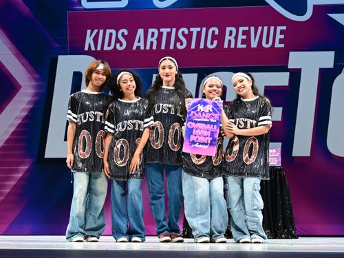 Redondo Beach, CA - 11/14/2025 - Awards