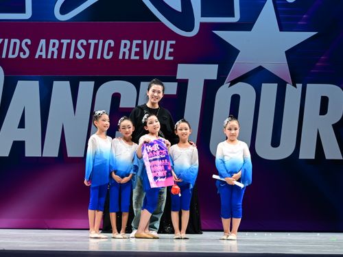 Redondo Beach, CA - 11/14/2025 - Awards