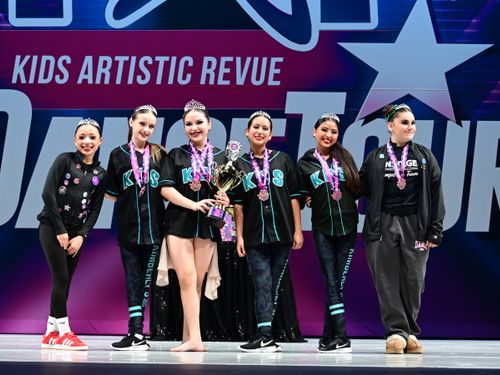 Redondo Beach, CA - 11/14/2025 - Awards