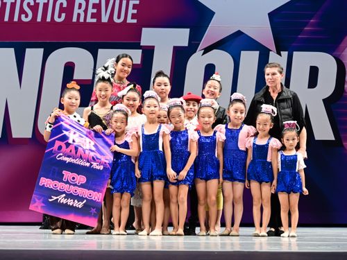 Redondo Beach, CA - 11/14/2025 - Awards