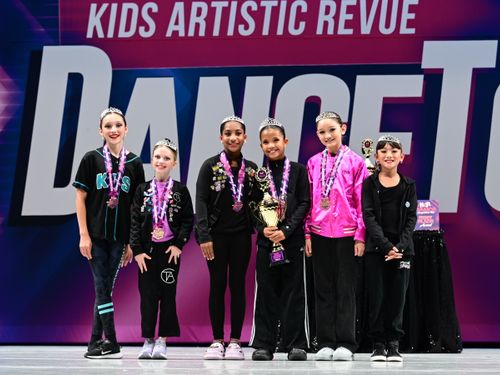 Redondo Beach, CA - 11/14/2025 - Awards