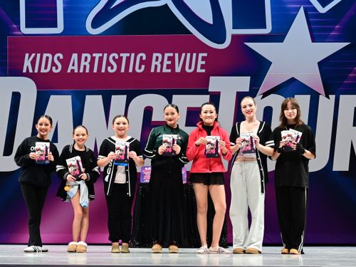 Redondo Beach, CA - 11/14/2025 - Awards