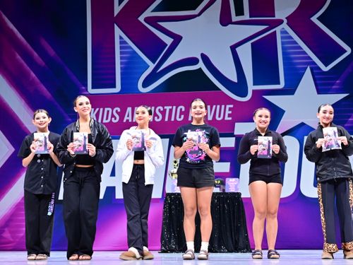 Riverside, CA - Fox Performing Arts Center - 5/29/2026 - Awards
