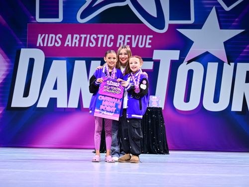 Riverside, CA - Fox Performing Arts Center - 5/29/2026 - Awards