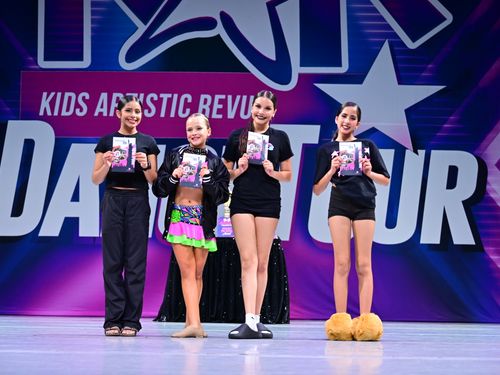 Riverside, CA - Fox Performing Arts Center - 5/29/2026 - Awards